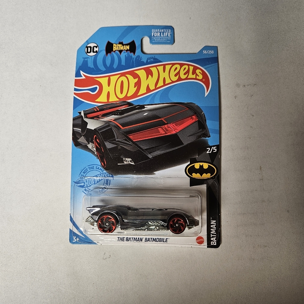 Hot Wheels The Batman‎ Batmobile - Silver